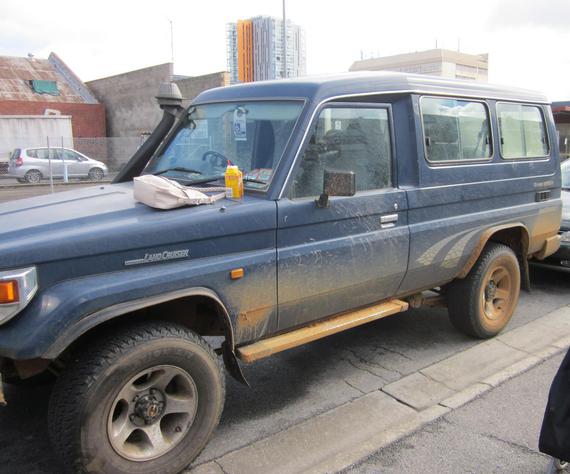 https://lemis.nyc3.digitaloceanspaces.com/yvonne/Photos/20120728/small/Dirty-Troopy.jpeg
