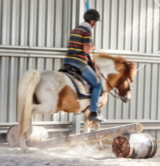 https://lemis.nyc3.digitaloceanspaces.com/yvonne/Photos/20180309/small/Riding-fun-52.jpeg