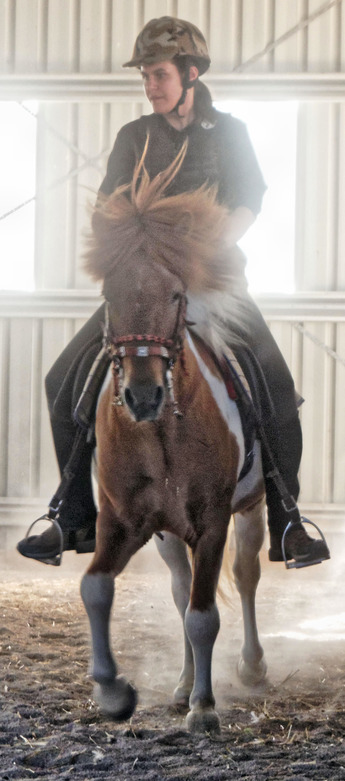 https://lemis.nyc3.digitaloceanspaces.com/yvonne/Photos/20180309/small/Riding-fun-70.jpeg