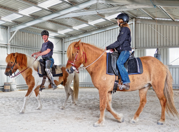 https://lemis.nyc3.digitaloceanspaces.com/yvonne/Photos/20180325/small/riding-8.jpeg