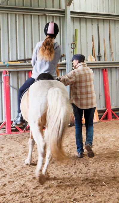 https://lemis.nyc3.digitaloceanspaces.com/yvonne/Photos/20241130/small/Kahlan-rides-Sparky-42.jpeg